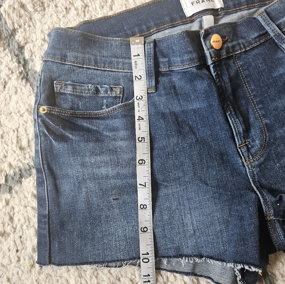 Frame Denim Le Cutoff Denim Shorts Size 28 - Picture 4 of 5